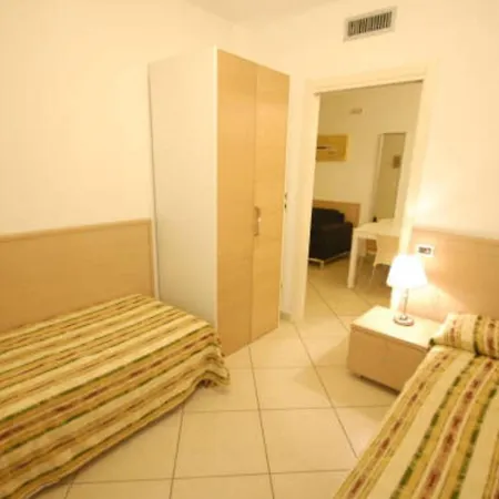 Beachfront With Terrace And Shared Pool * Bibione