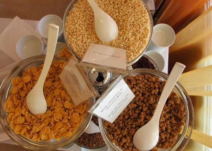 Spacious With Sea View And Large Terrace *