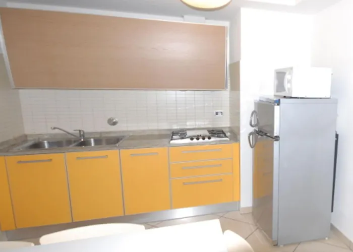 Spacious With Sea View And Large Terrace 아파트