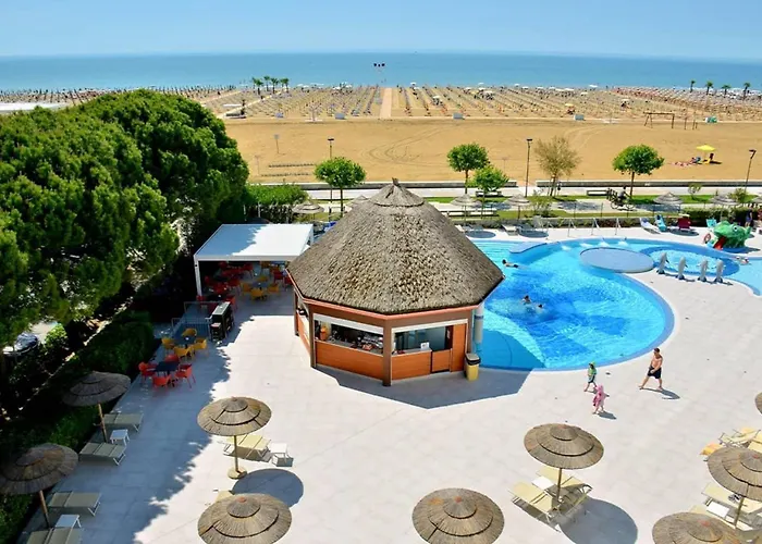 Spacious With Sea View And Large Terrace Bibione